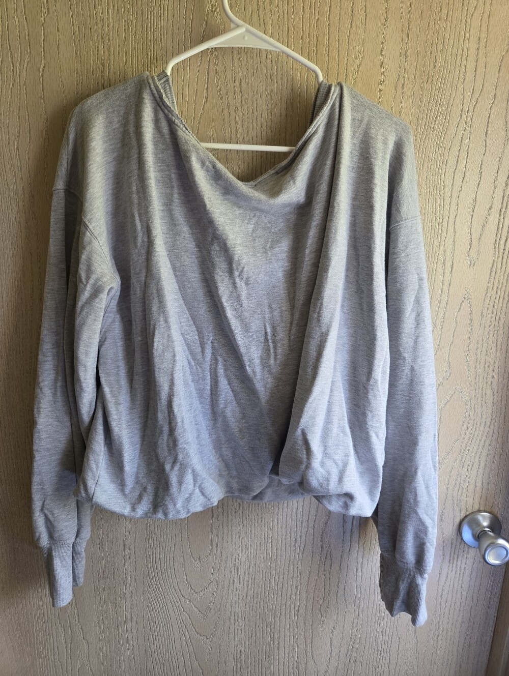 Aerie OFFLINE OTT Gray Layered Sweatshirt - Picture 4 of 8